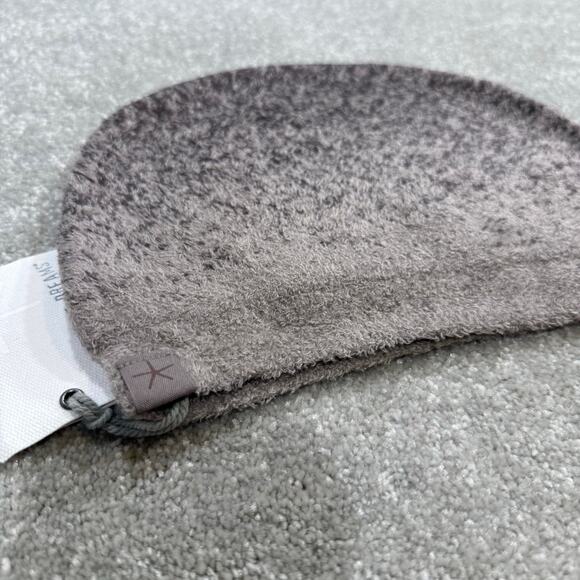 Barefoot Dreams NWT Cozy Chic Lite Confetti Beanie Hat Storm Gray Dark Brown - Picture 3 of 8